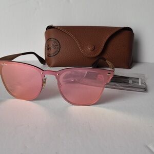 Ray-Ban Pink Mirrored Aviator-Style Sunglasses